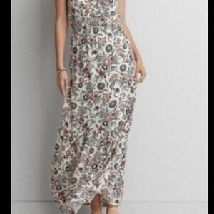 American Eagle Brand - Floral Maxi Dress. American Eagle Outfitters. Size Small.